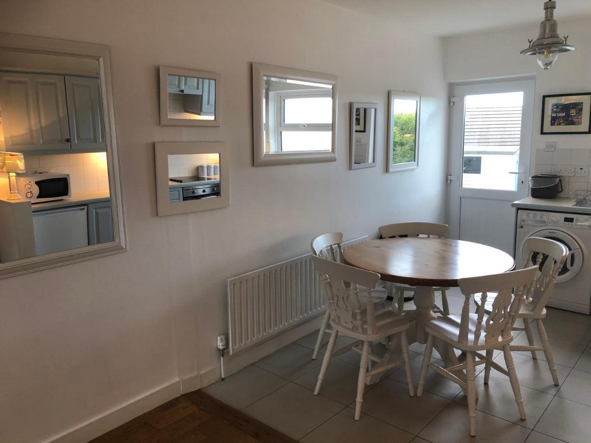 Nanny Willow'S Cottage Portballintrae Extérieur photo